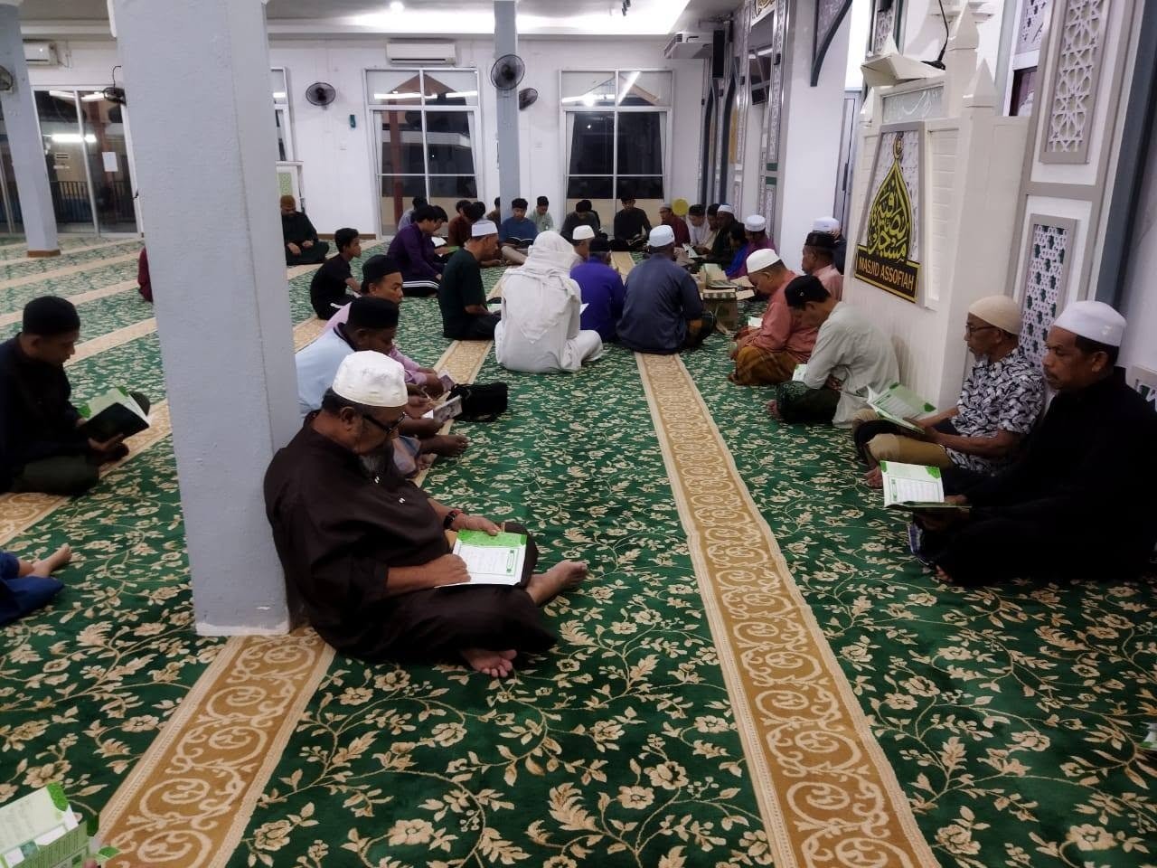 Majlis Bacaan Yasin, Solat Hajat dan Tazkirah — gambar 7