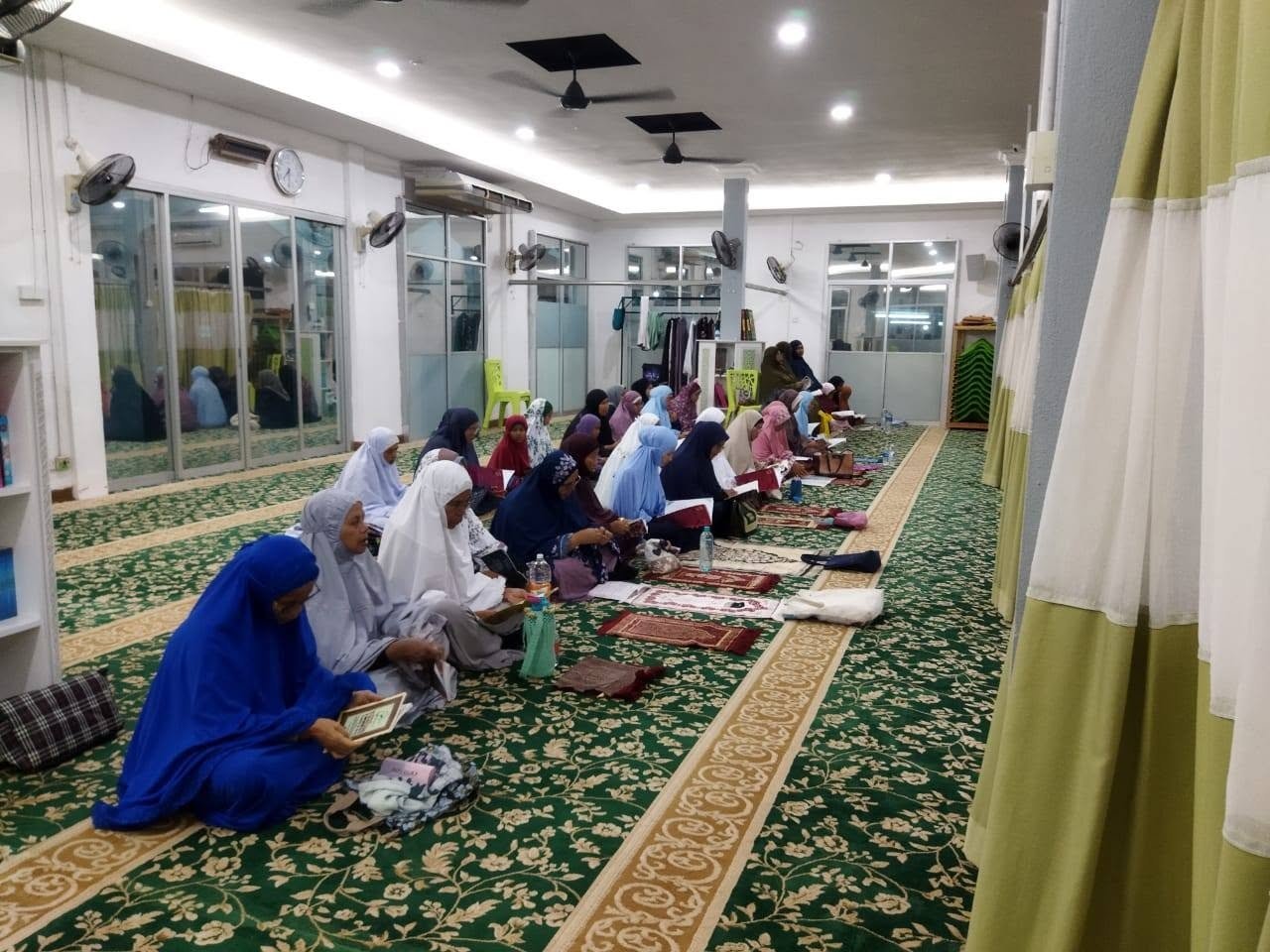 Majlis Bacaan Yasin, Solat Hajat dan Tazkirah — gambar 13